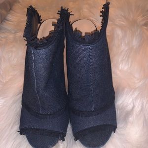 Nice bleue jean sandal